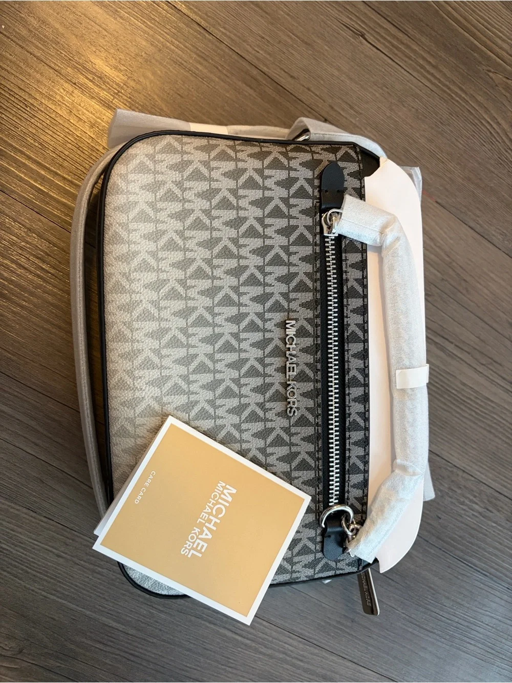 Michael Kors Crossbody Bag with Black Trim BRAND NEW